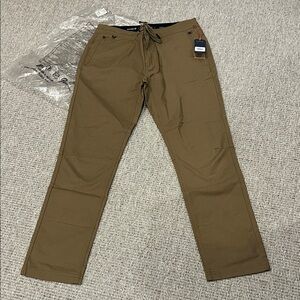 Roark men’s “layover traveler” pants.   33” waist 29” inseam. Never worn